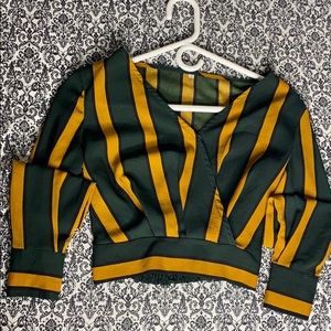 Cute crop top lose blouse